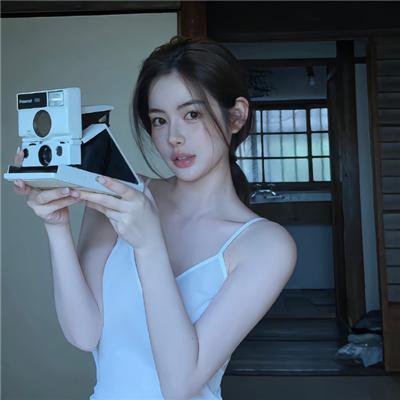 《爱你是很痛的》海报