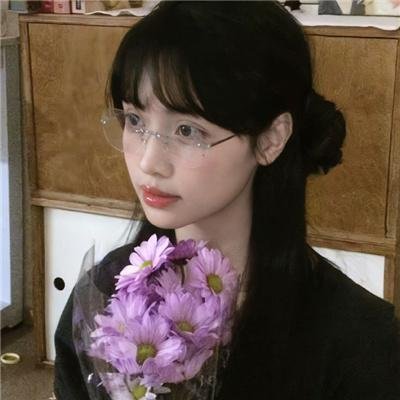 《异色国度》海报